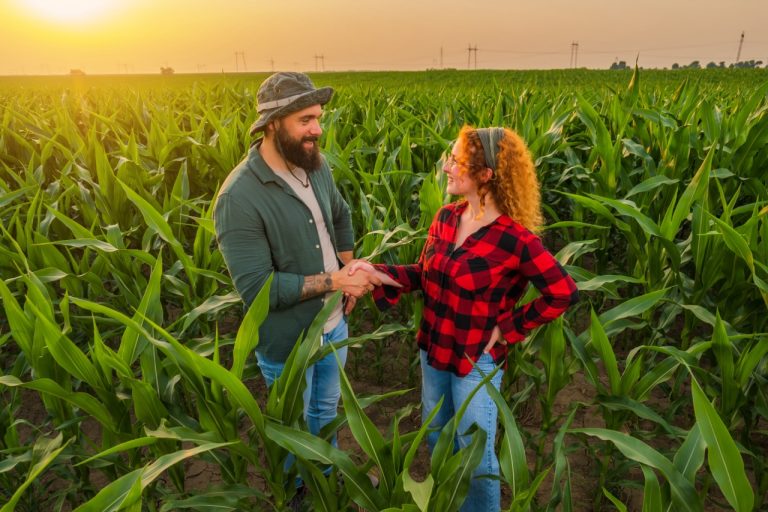 The Role of Sharecropping in Agricultural Diversification